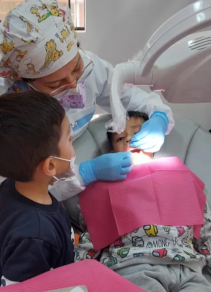 Atención odontopediátrica a un paciente pequeño